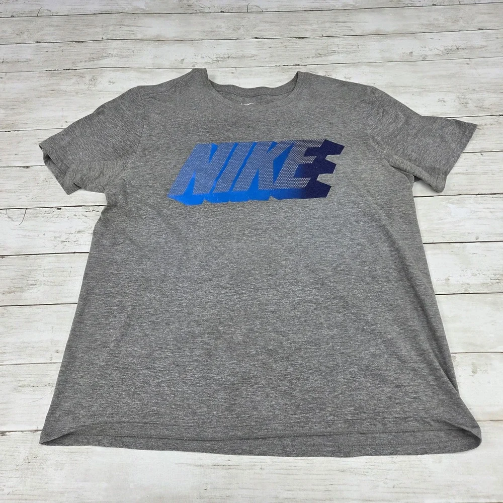 Nike The Nike Tee Graphic T-Shirt Athletic Cut Men Large Grey Blue 581418-06G